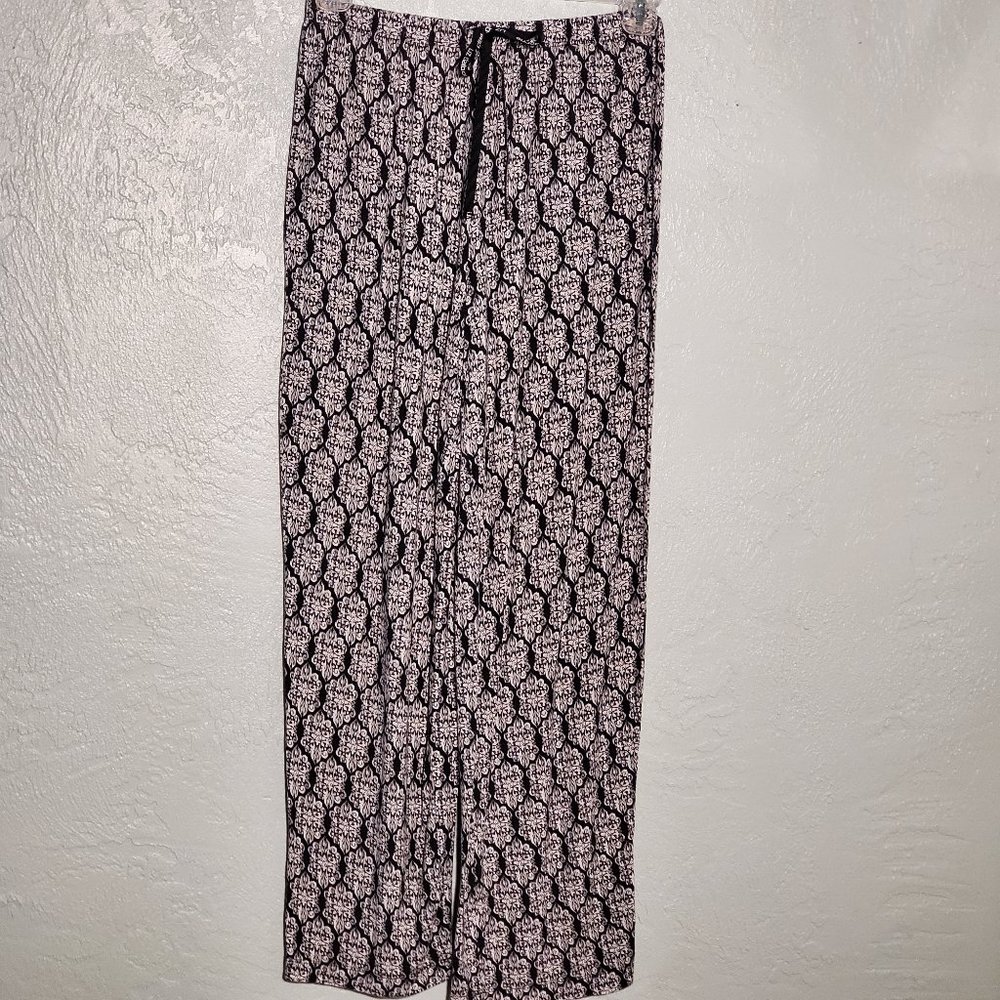 LIZ CLAIBORNE SMALL BLACK & WHITE PAJAMA PANTS
